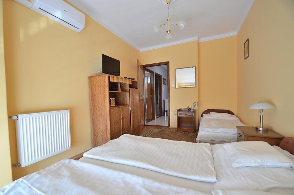 Hotel Nora Haz Hajdúszoboszló Exterior foto